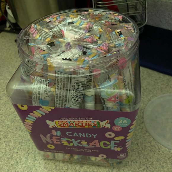 A blast from the past :-) Candy necklaces - Picture 2 of 3